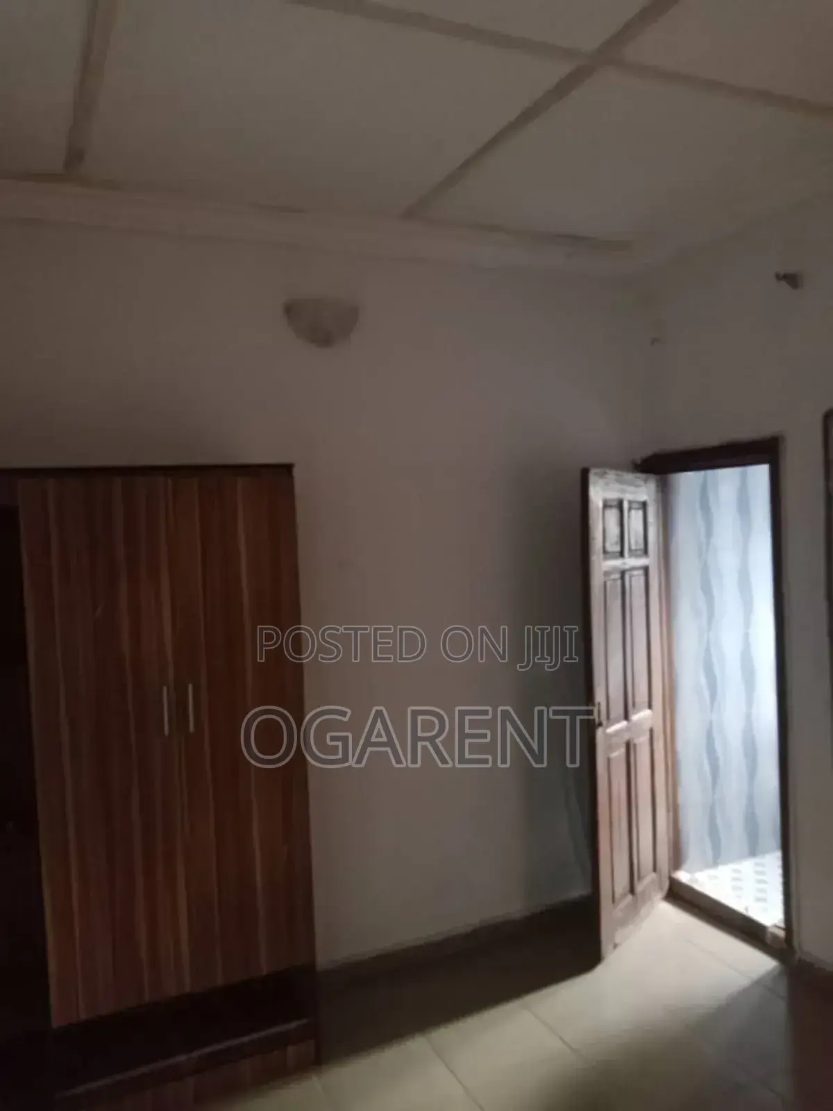 4bdrm Room & Parlour in Benin City for rent in Benin City