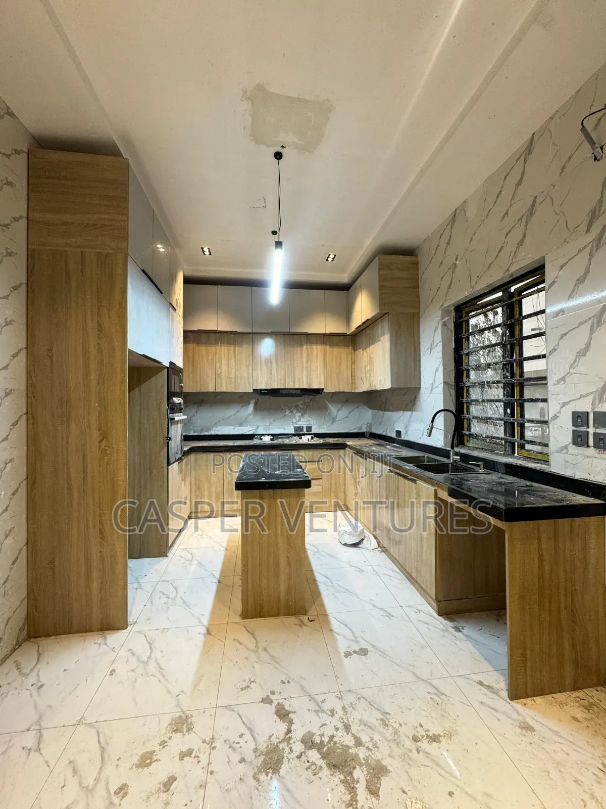 4bdrm Duplex in Lekki Phase 2 for sale in Lekki Phase 2