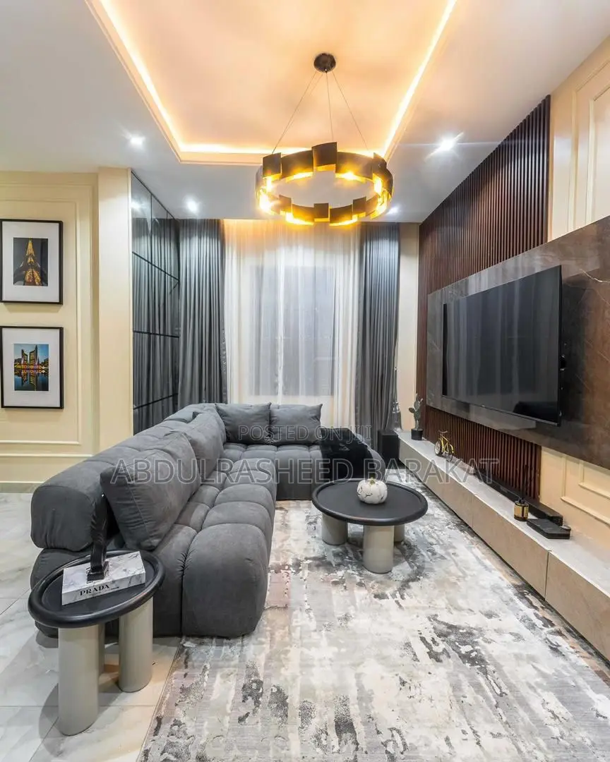 Luxury One Bedroom Apartment With Pool Brand New in Lekki Phase 1