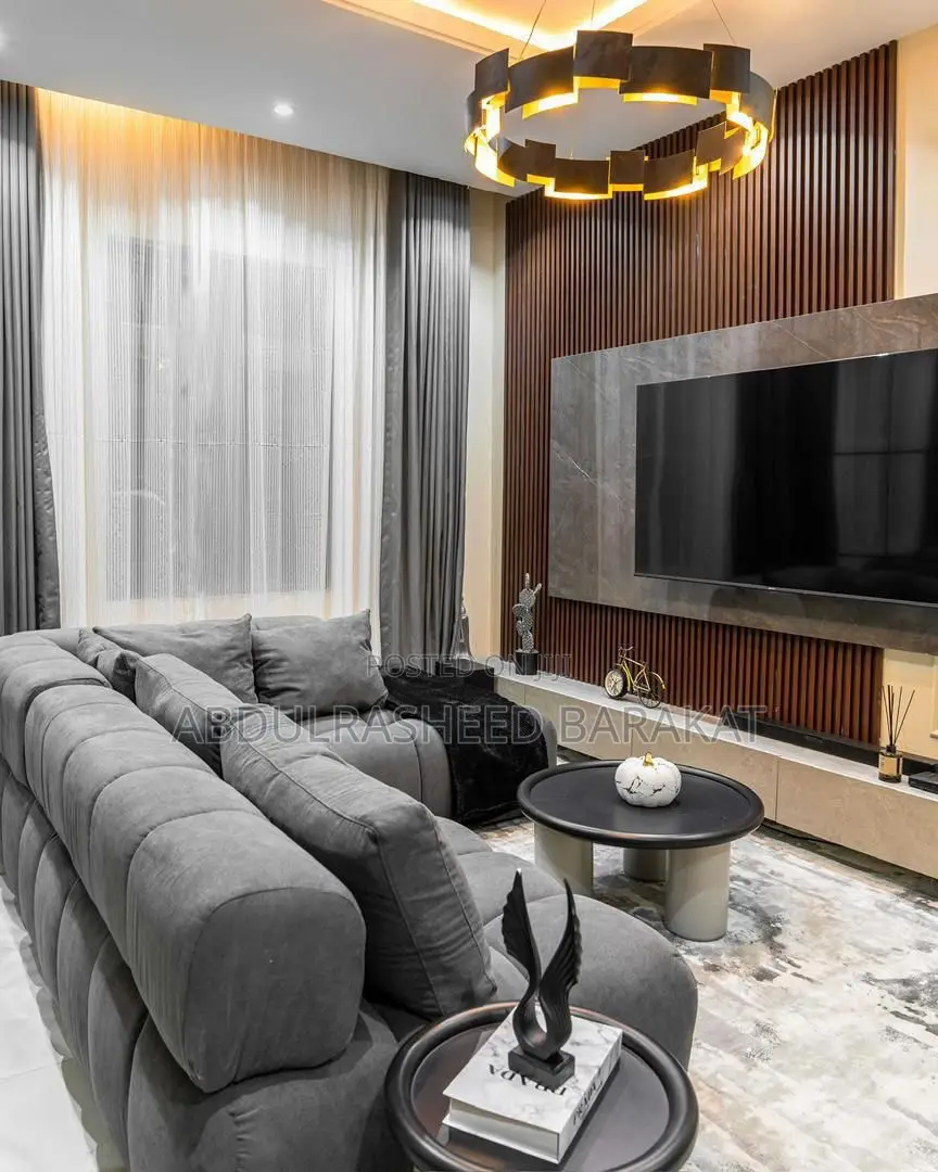 Luxury One Bedroom Apartment With Pool Brand New in Lekki Phase 1