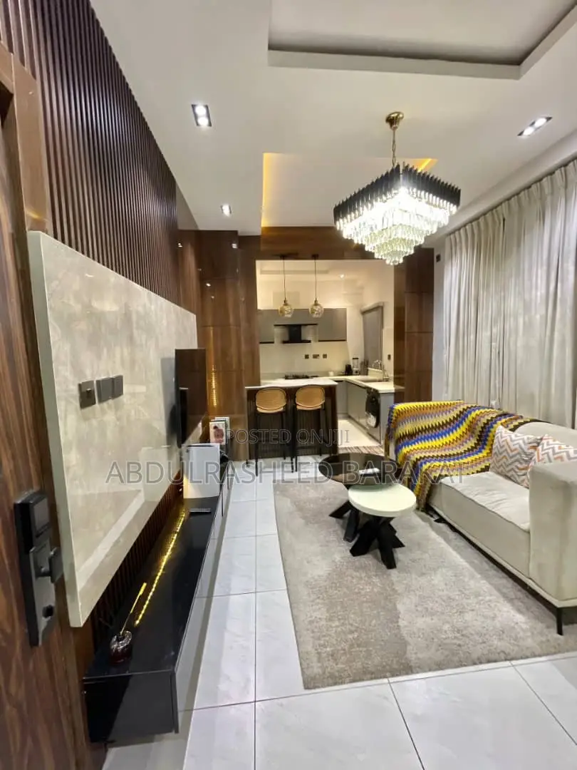 Luxury One Bedroom Apartment With Pool and Gym in Ikate