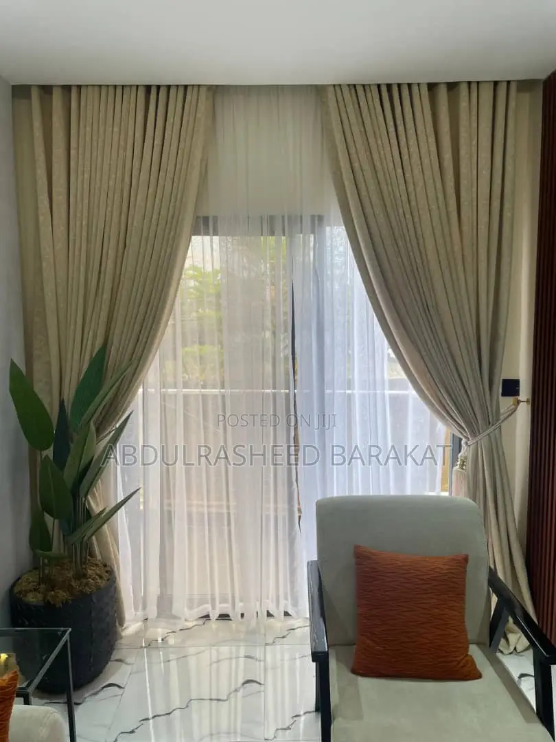 Luxury Two Bedroom Apartment With Snooker in Ikate