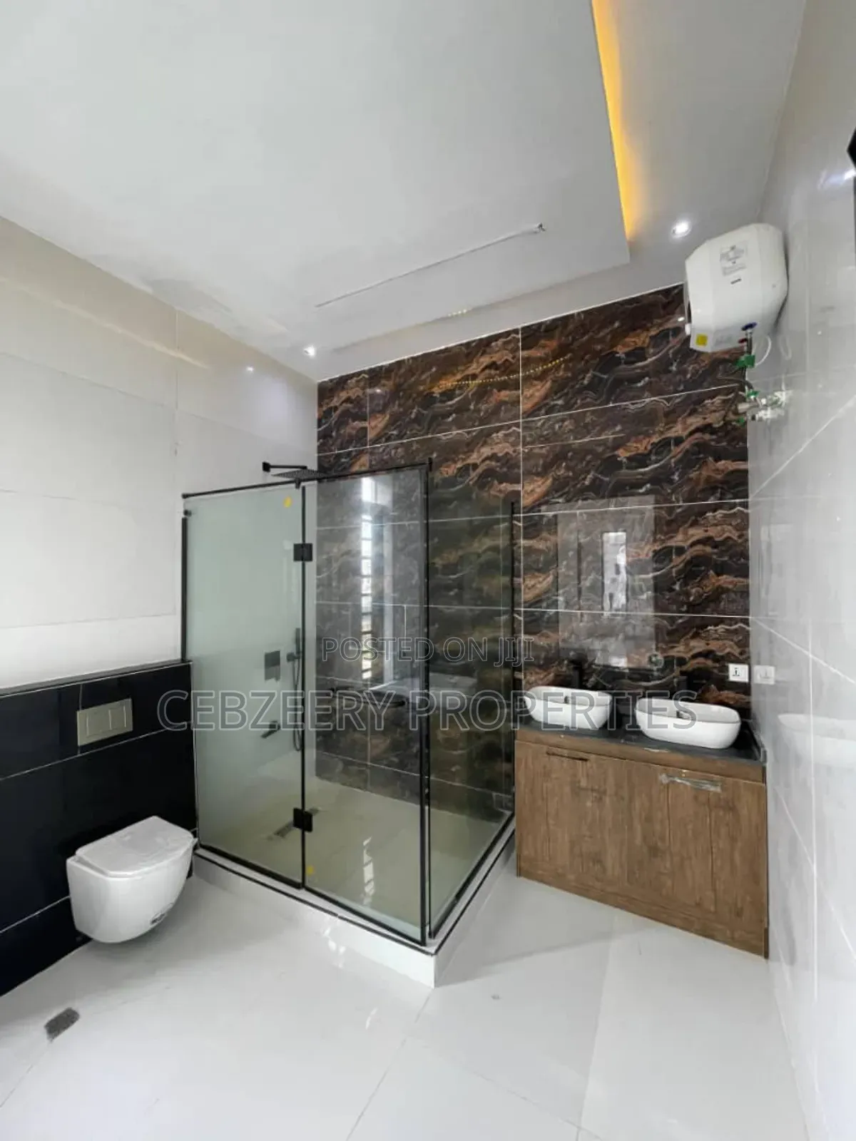5bdrm Duplex in Lekki for sale in Lekki