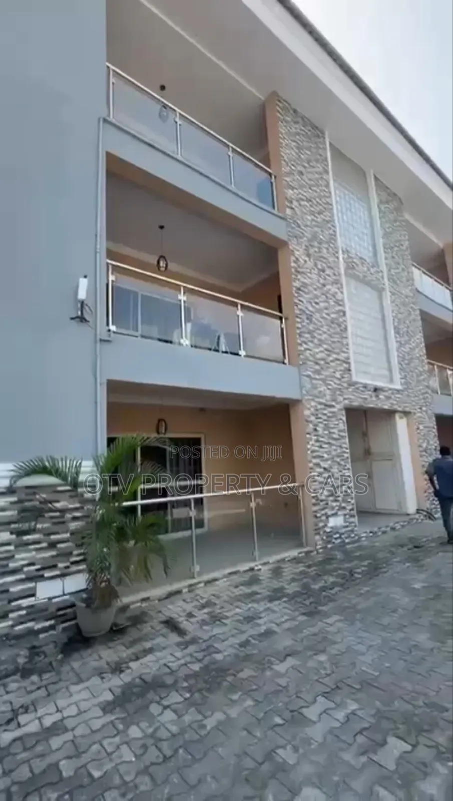 6 Units of 3-Bedroom Flats
2 Unit of Boys' Quarter for Sale in Lekki Phase 1