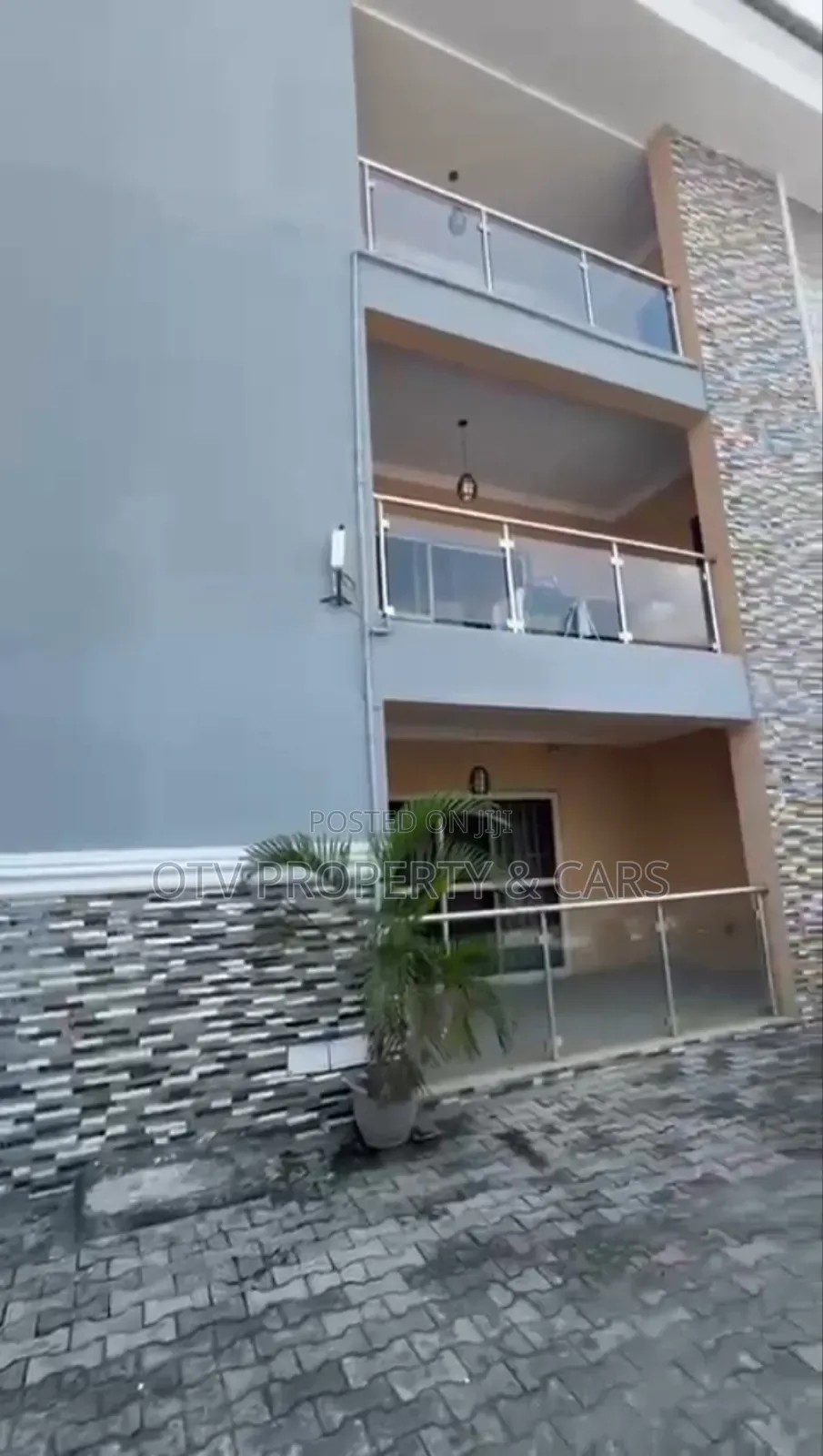 6 Units of 3-Bedroom Flats
2 Unit of Boys' Quarter for Sale in Lekki Phase 1