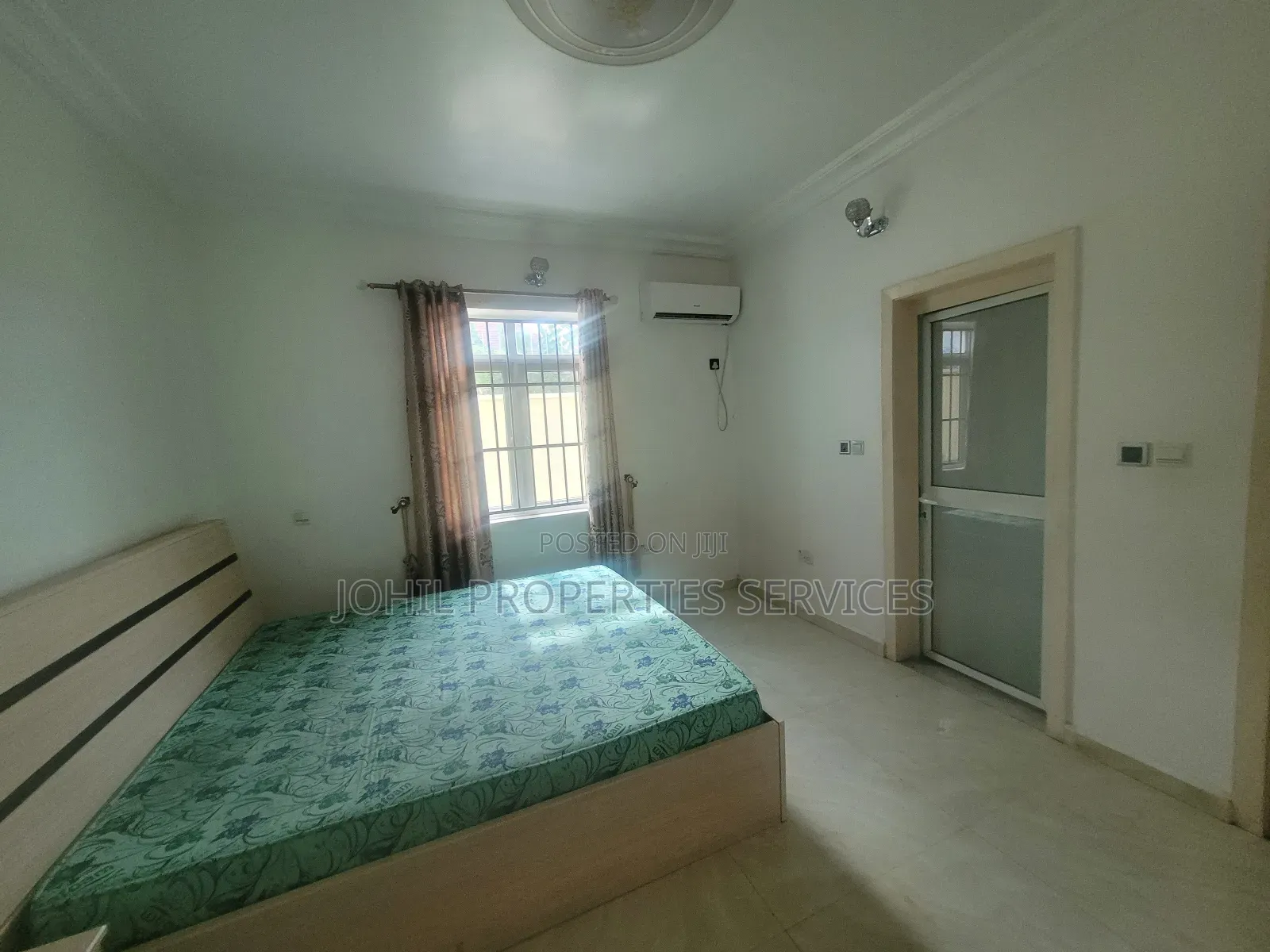 6 Units of 3 Bedrooms Spaciously Finished Furnished Apartme. in Katampe (Main)