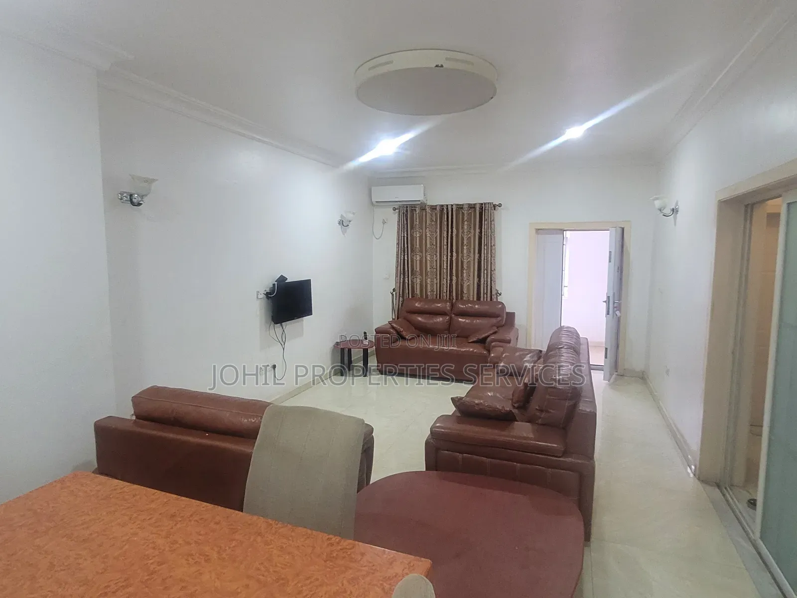 6 Units of 3 Bedrooms Spaciously Finished Furnished Apartme. in Katampe (Main)