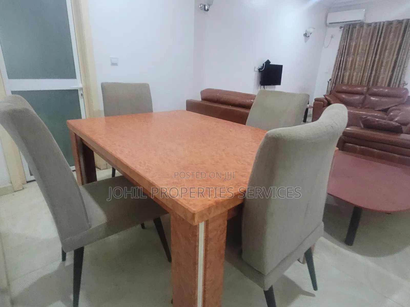 6 Units of 3 Bedrooms Spaciously Finished Furnished Apartme. in Katampe (Main)