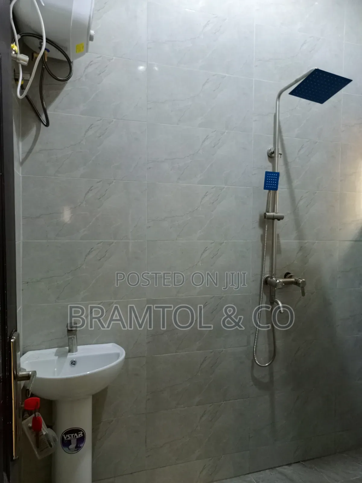 2bdrm Block of Flats in Lugbe District for rent in Lugbe District