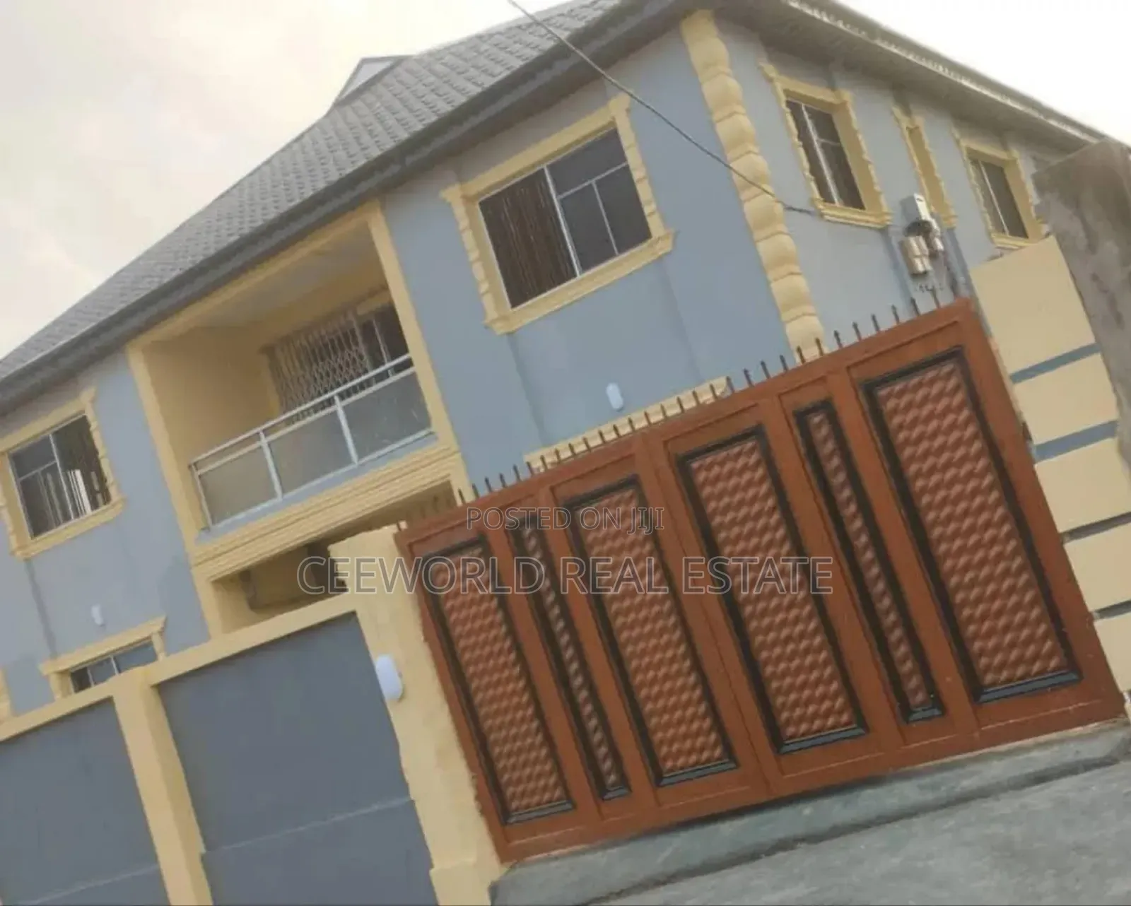 3bdrm Block of Flats in Eyin Grammar, Molete for sale in Molete