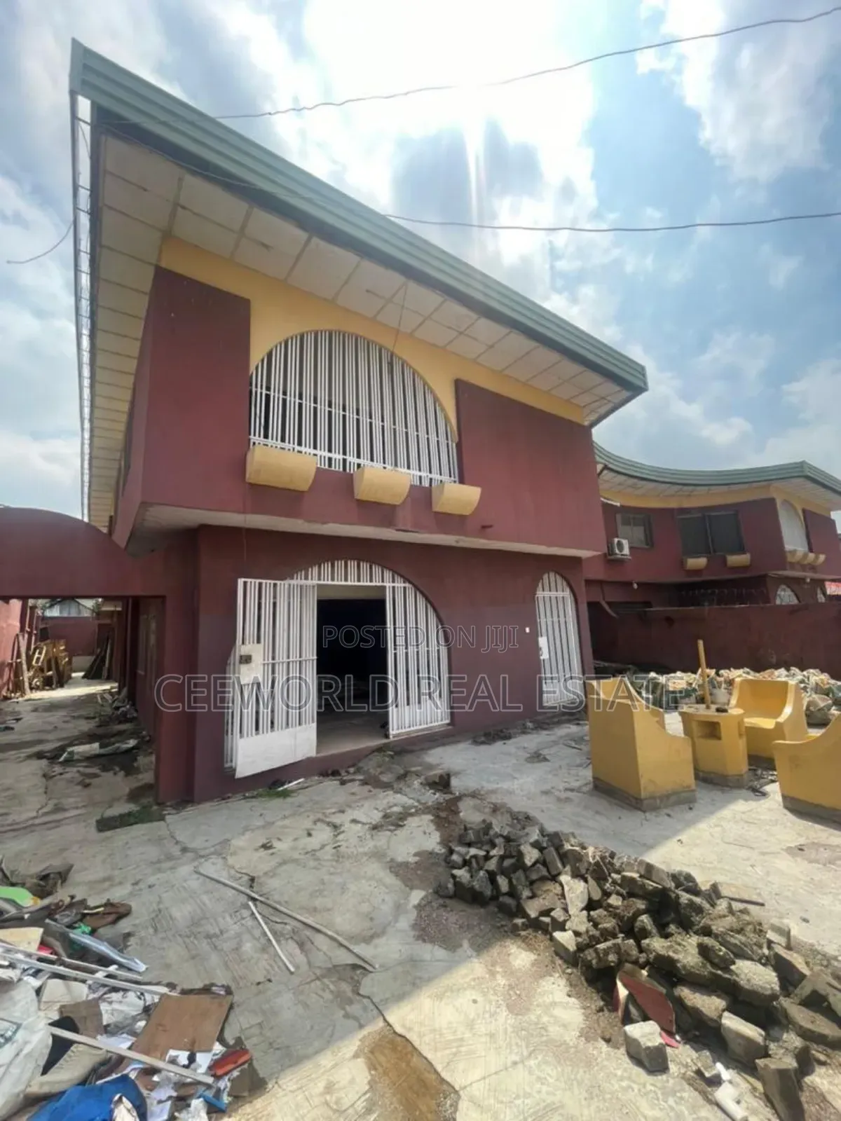 5 Bedroom Duplex With Room and Parlor Bq in Bodija