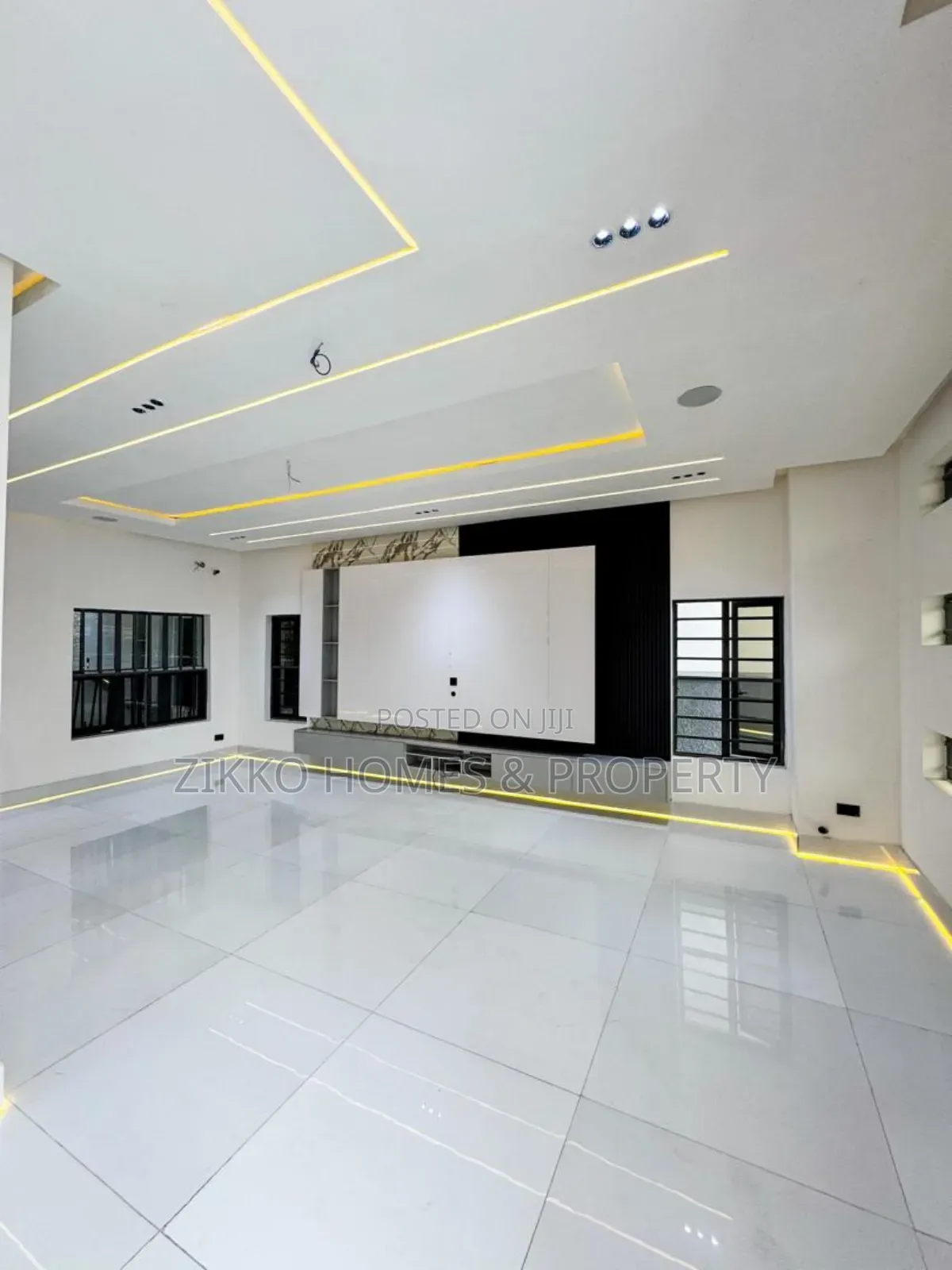 5bdrm Duplex in Ajah for sale in Ajah