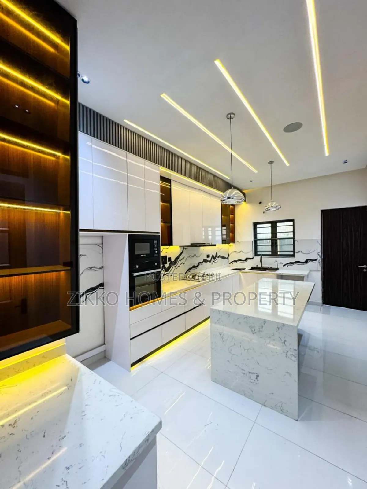 5bdrm Duplex in Ajah for sale in Ajah
