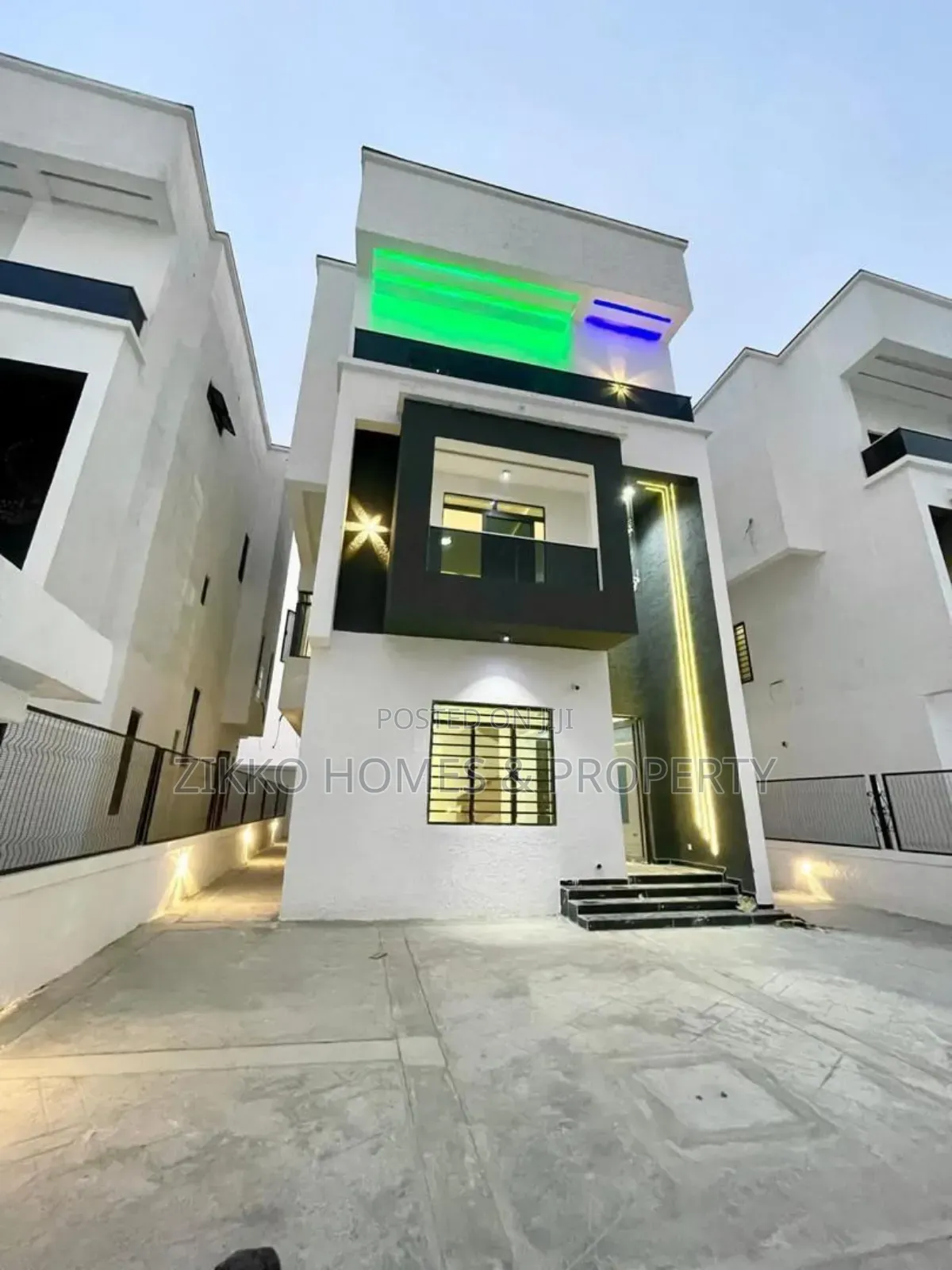 5bdrm Duplex in Ikate, Lekki for sale in Lekki