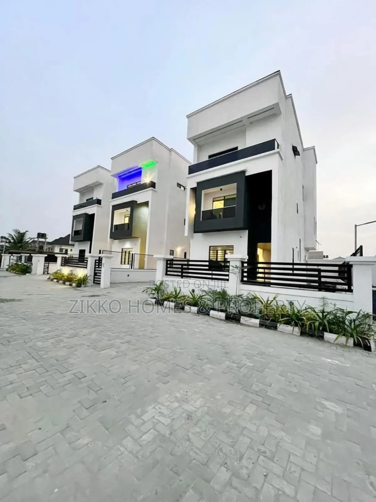 5bdrm Duplex in Ikate, Lekki for sale in Lekki