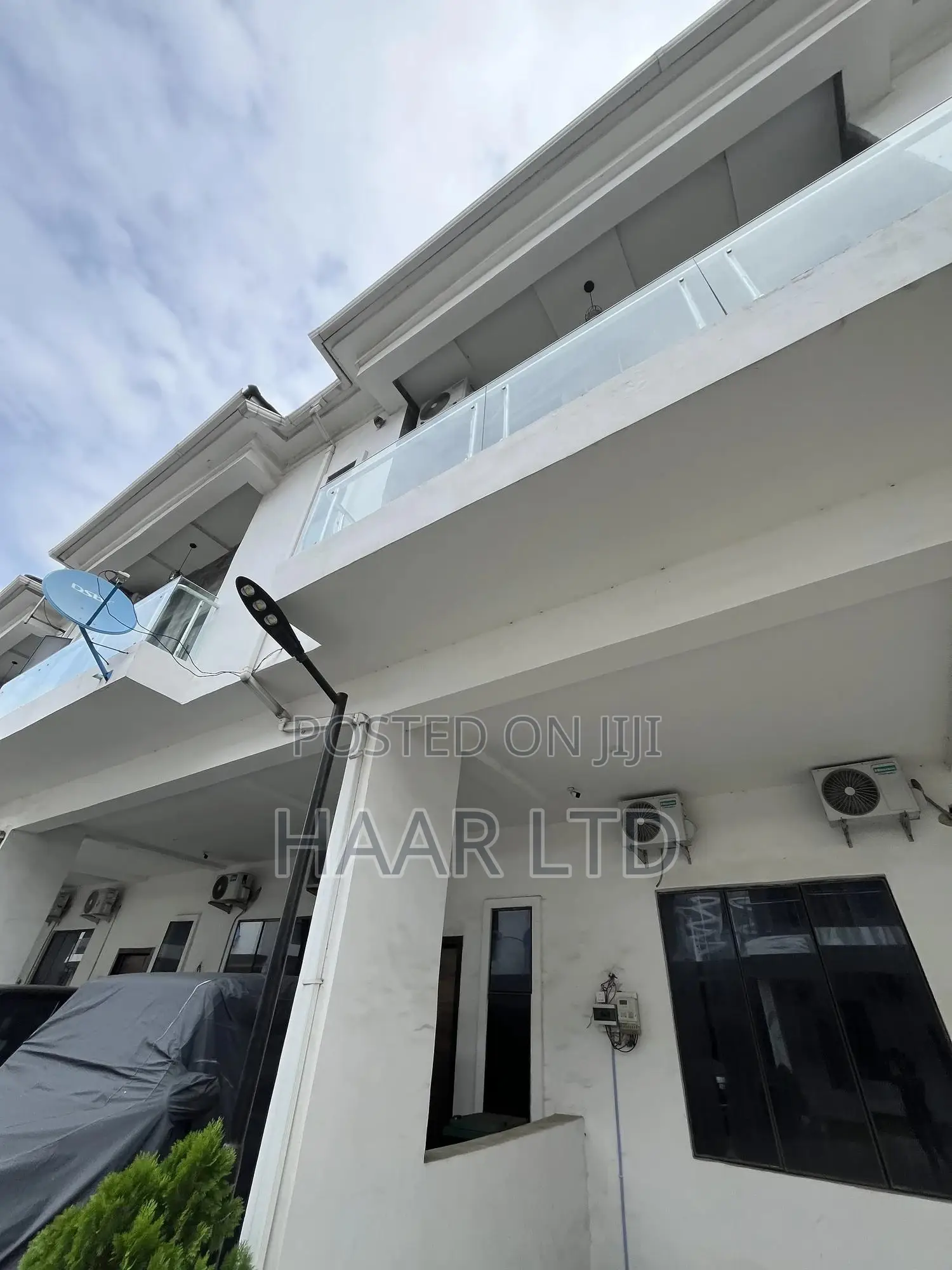 Daily Room Per Day With 24hrs Light and Wifi in Lekki Phase 2