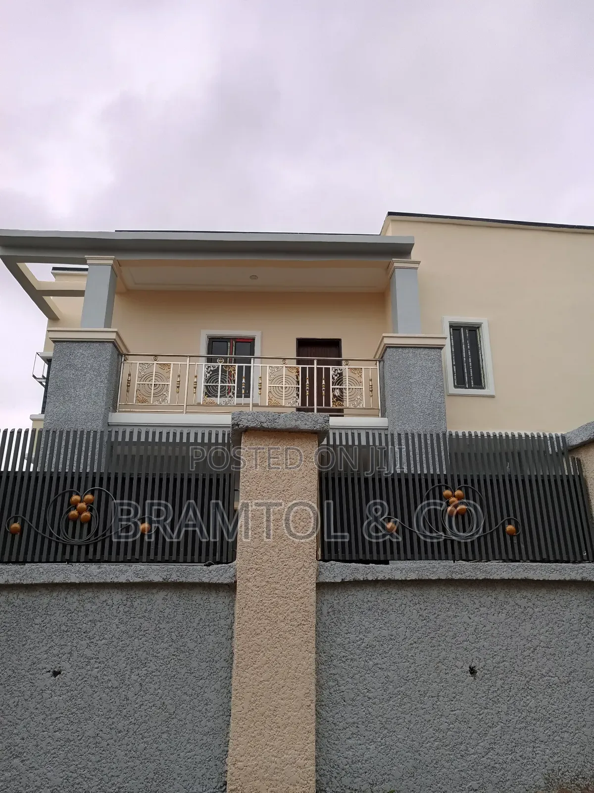 2bdrm Block of Flats in Lugbe District for rent in Lugbe District
