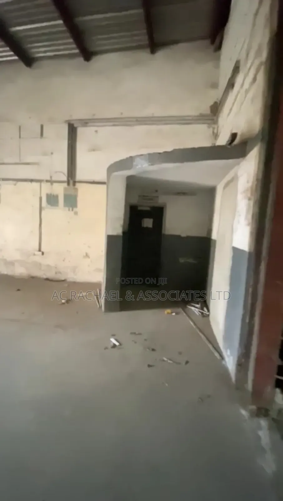 3,345sqm Warehouse at Isolo Off Oshodi Apapa Express Way in Iyana Isolo