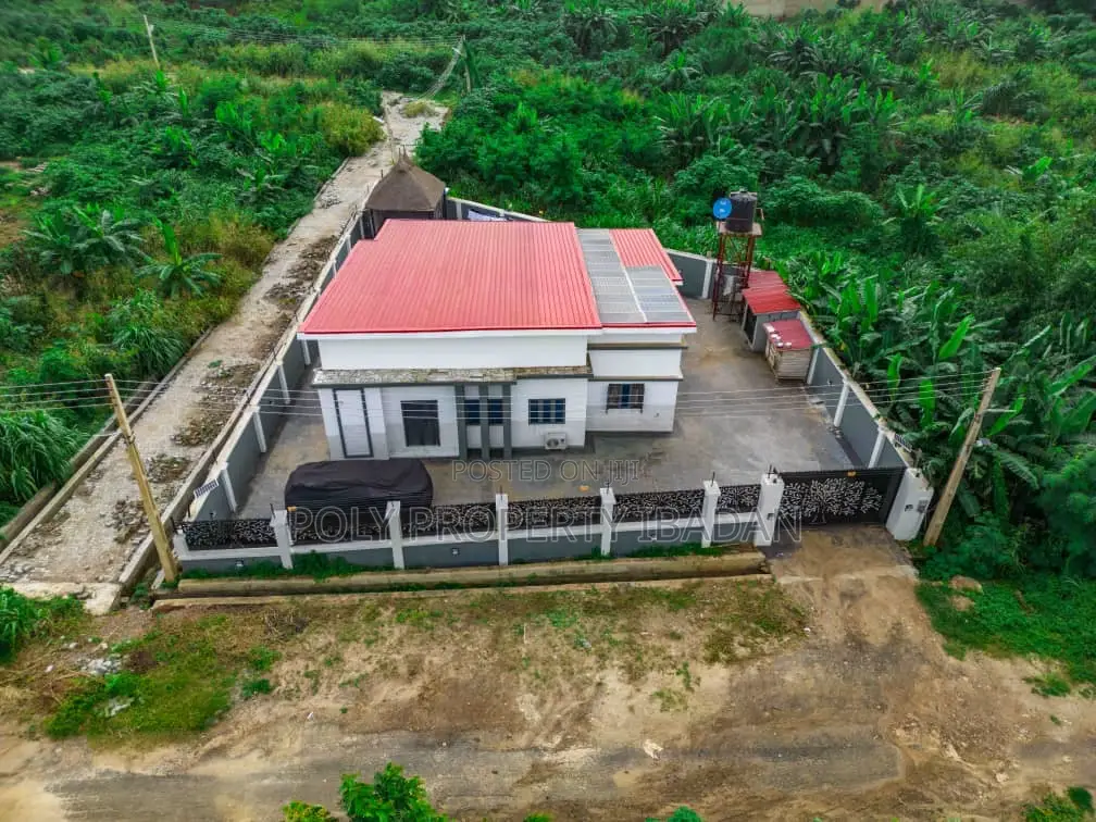 3bdrm Duplex in Rayfield Gardens, Ibadan for sale in Ibadan
