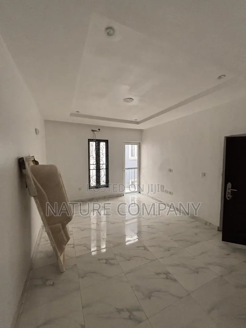 4bdrm Duplex in Ikate for rent in Ikate