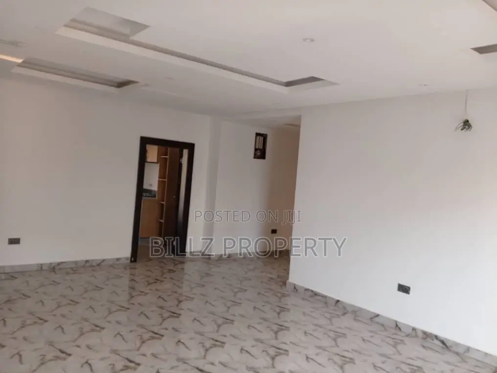 Furnished 3bdrm Apartment in Oke Ira, Ogba for sale in Ogba