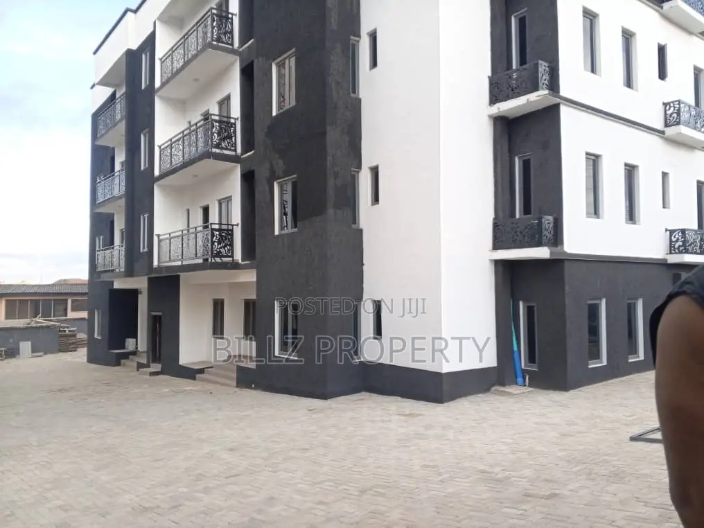 Furnished 3bdrm Apartment in Oke Ira, Ogba for sale in Ogba