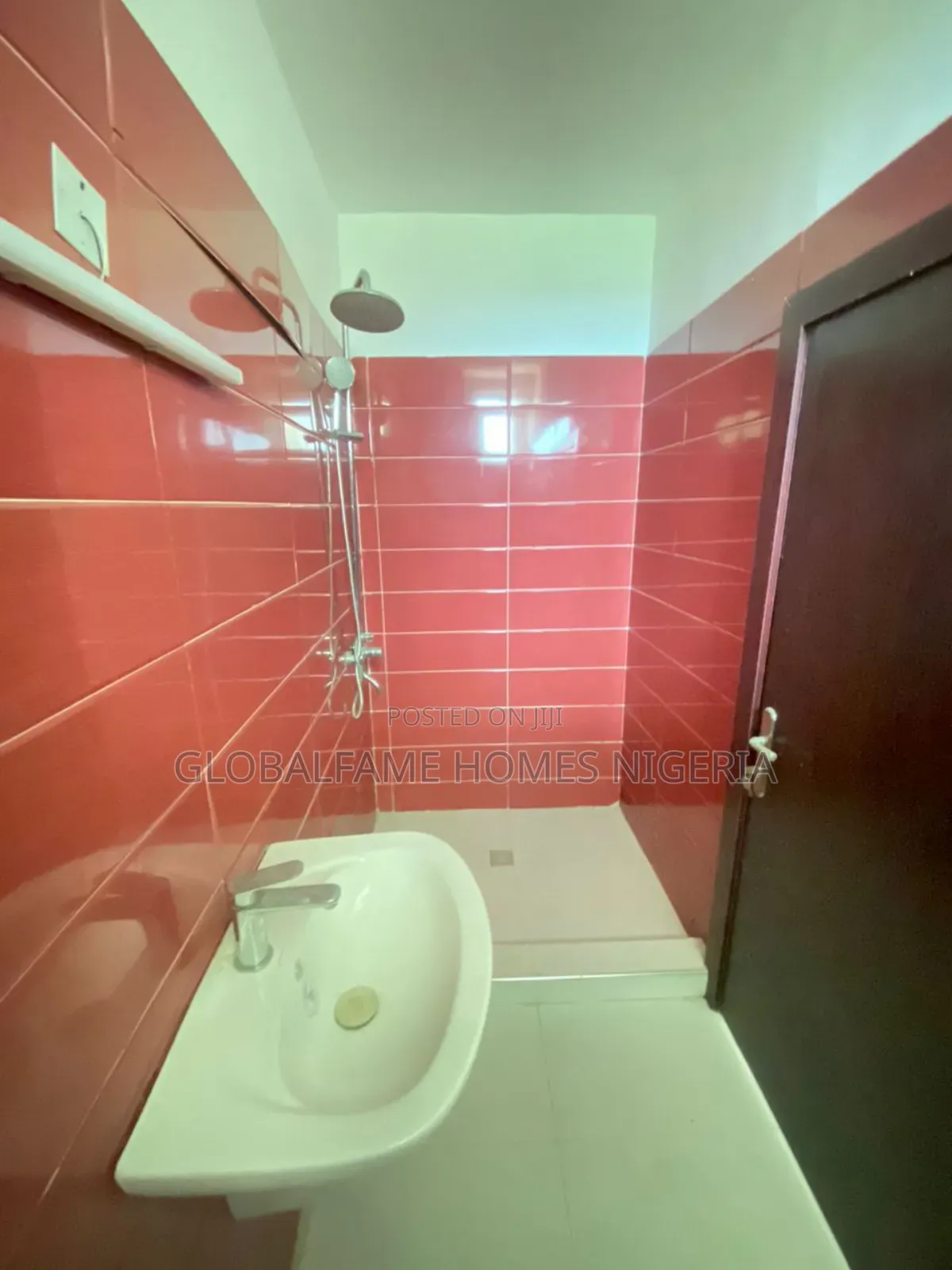 3bdrm Block of Flats in Grenadine Estate, Abijo for rent in Abijo