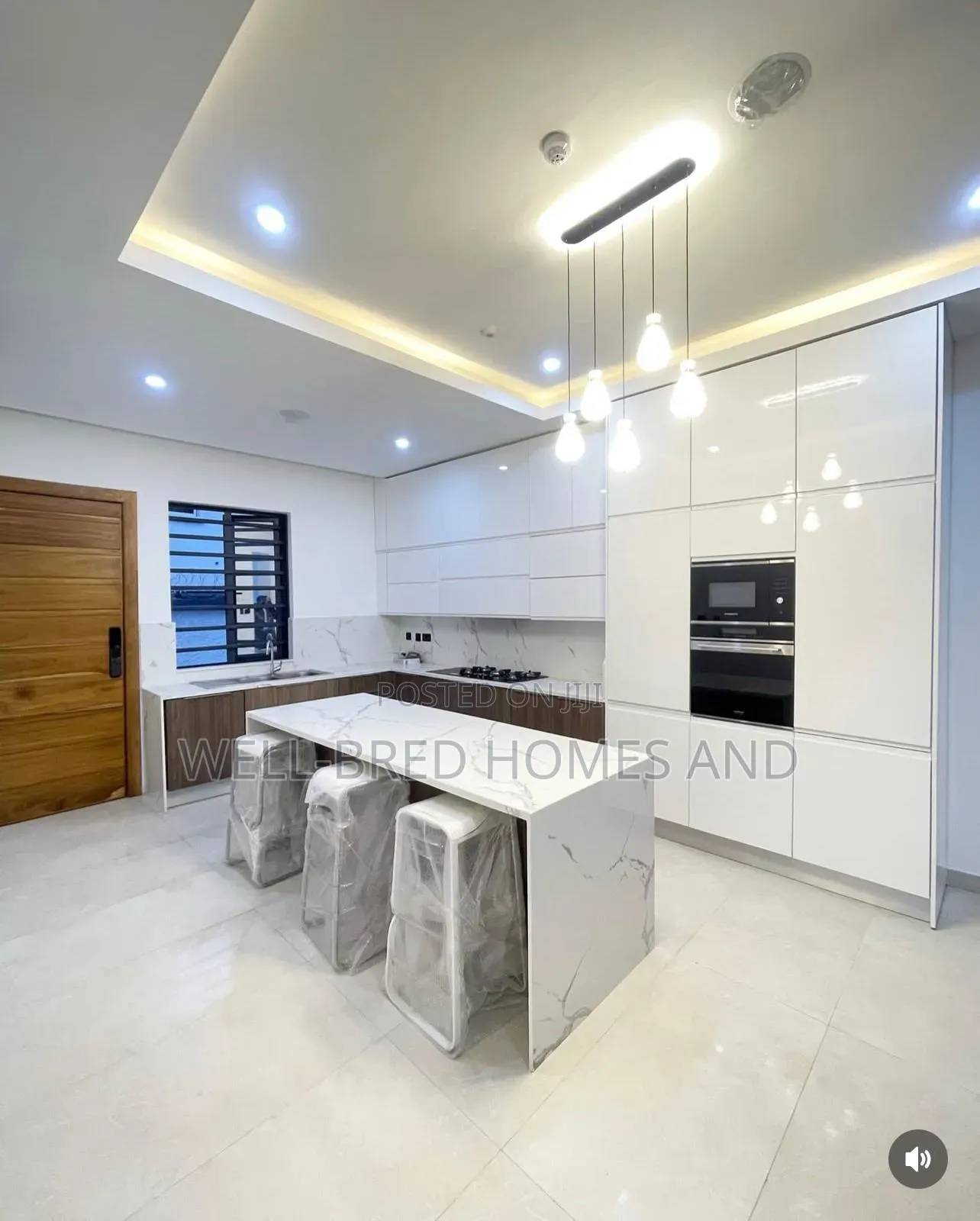 5bdrm Duplex in Lekki Phase, Lekki for sale in Lekki Phase 1