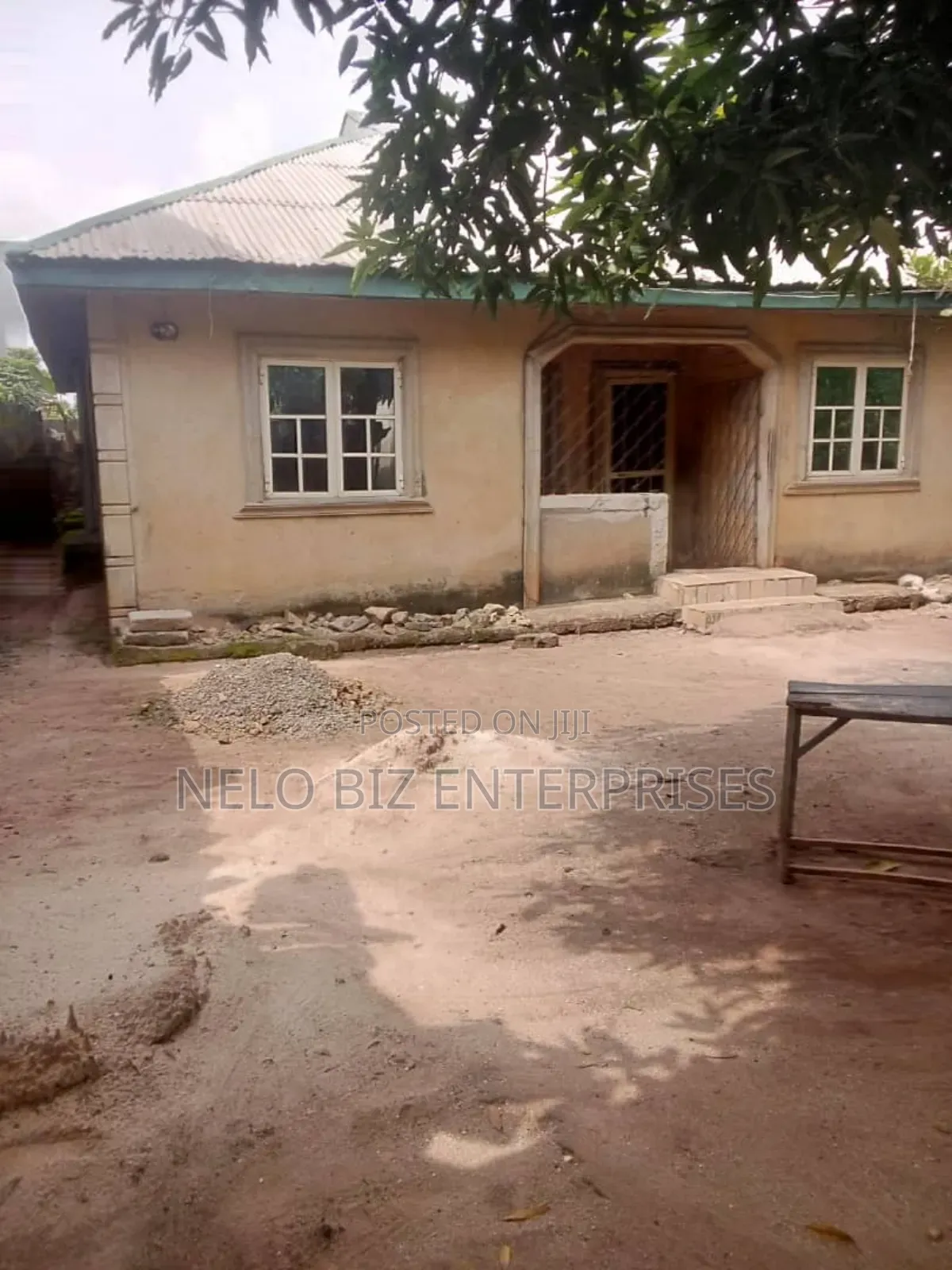 6bdrm Bungalow in Owerri for sale in Owerri