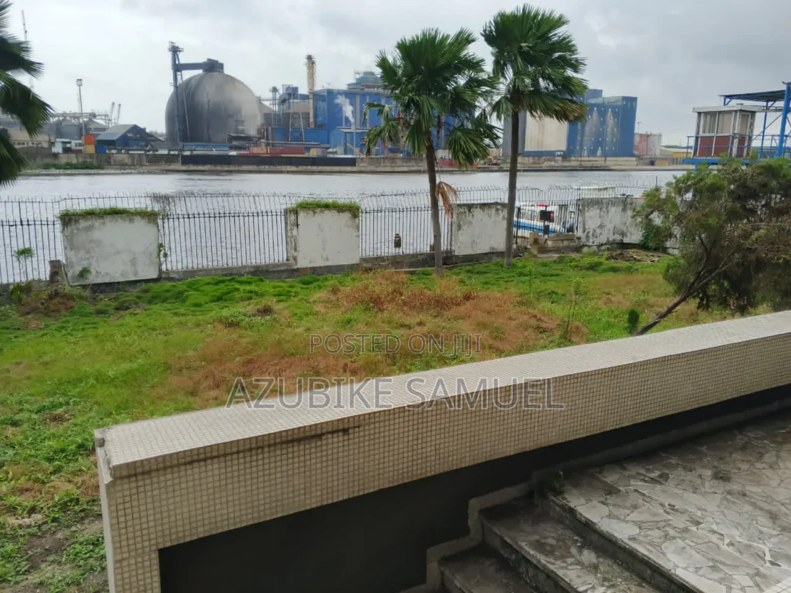 It Has a C of O and Registered Survey in Apapa