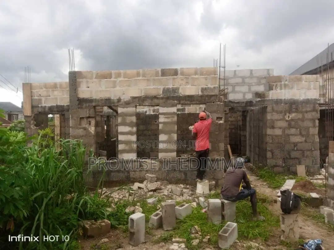 4bdrm Bungalow In Sunshine Street, Owerri For Sale in Owerri