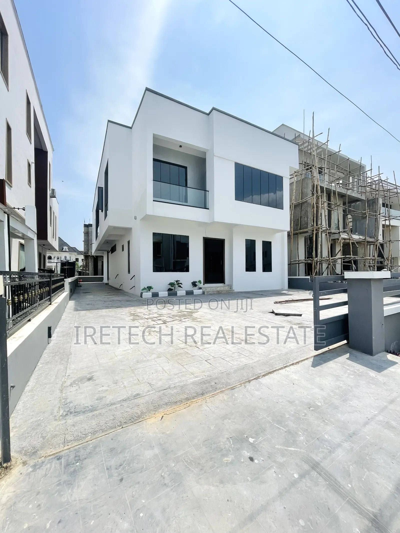 5bdrm Duplex in Megamound Estate, Lekki for sale in Lekki