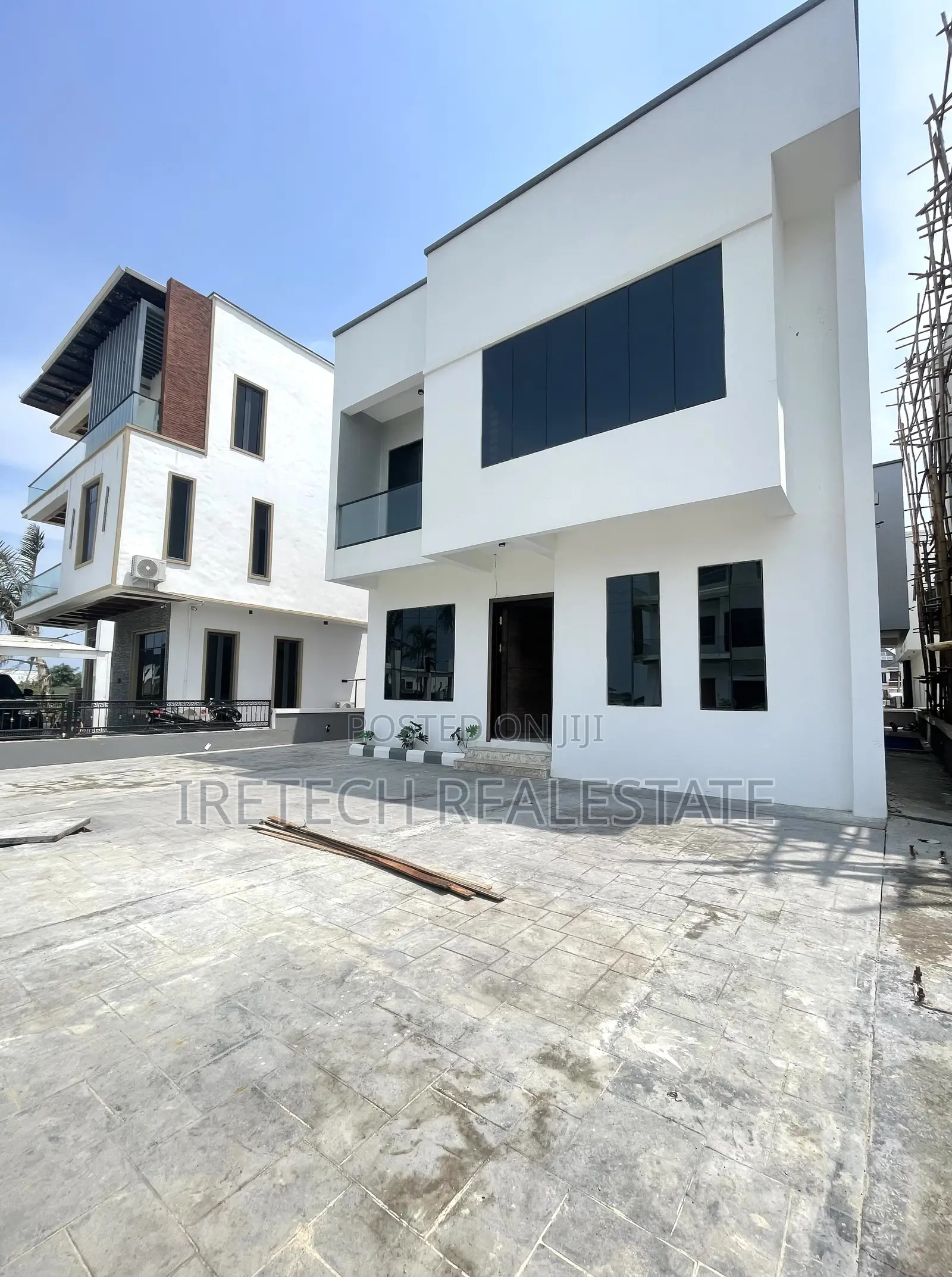 5bdrm Duplex in Megamound Estate, Lekki for sale in Lekki