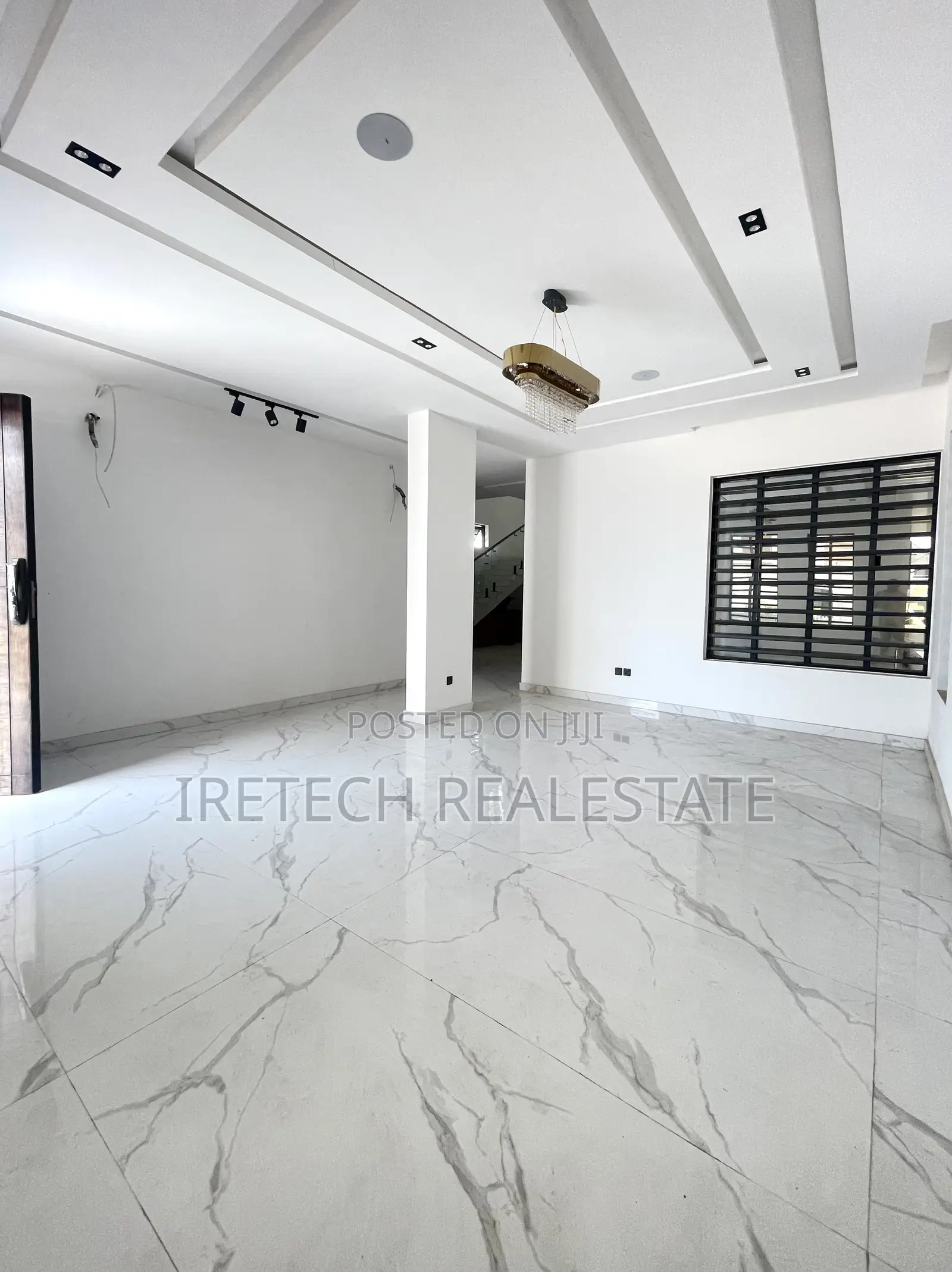 5bdrm Duplex in Megamound Estate, Lekki for sale in Lekki