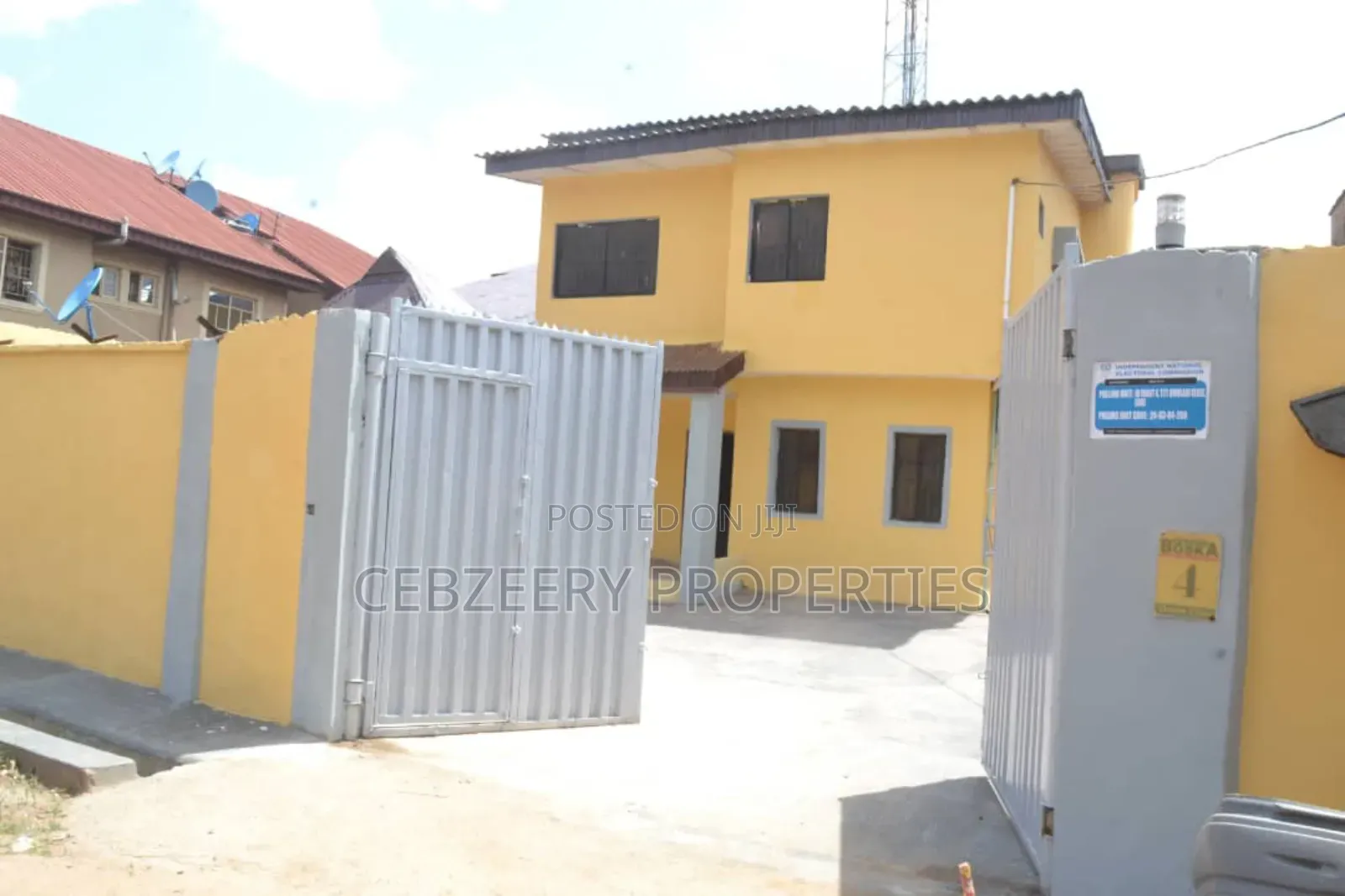 7bdrm Duplex in Ikotun/Igando for sale in Ikotun/Igando