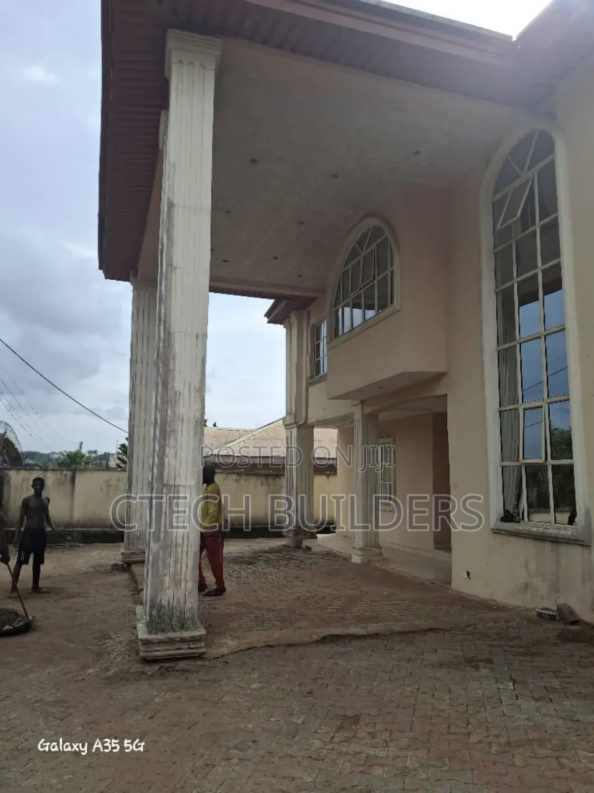 7bdrm Duplex in Benin City for sale in Benin City