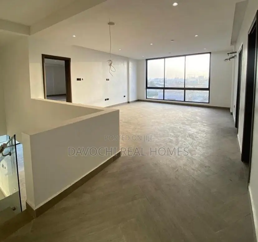 4bdrm Maisonette in Lekki Phase1 for rent in Lekki Phase 1