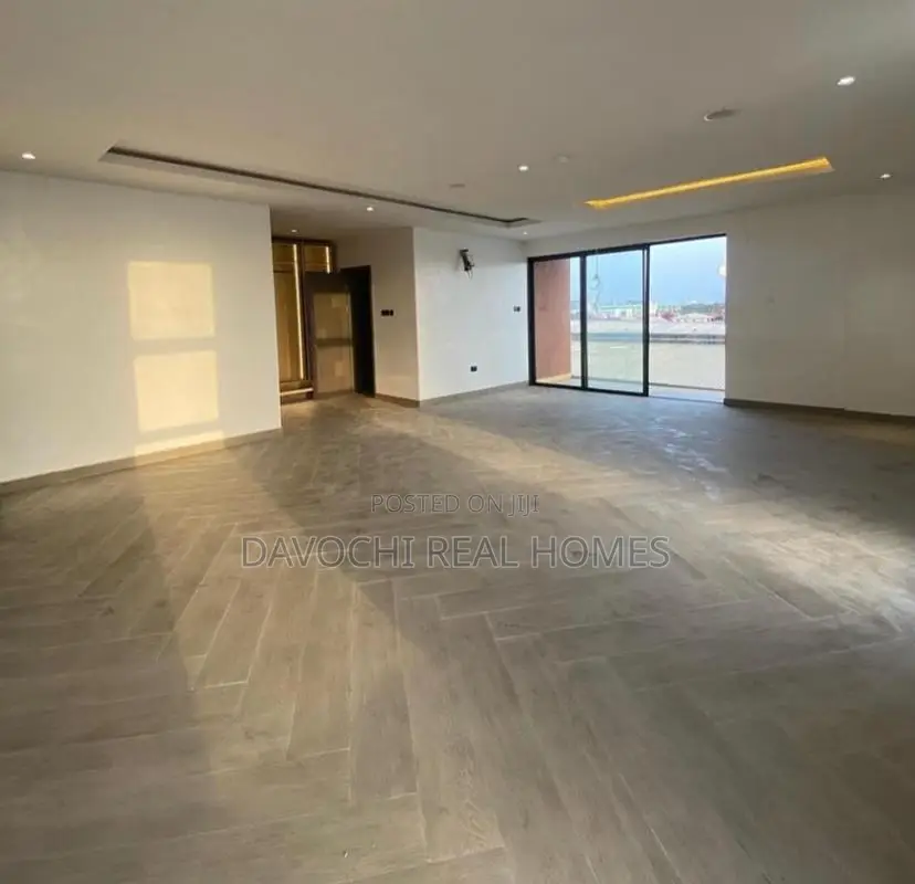 4bdrm Maisonette in Lekki Phase1 for rent in Lekki Phase 1