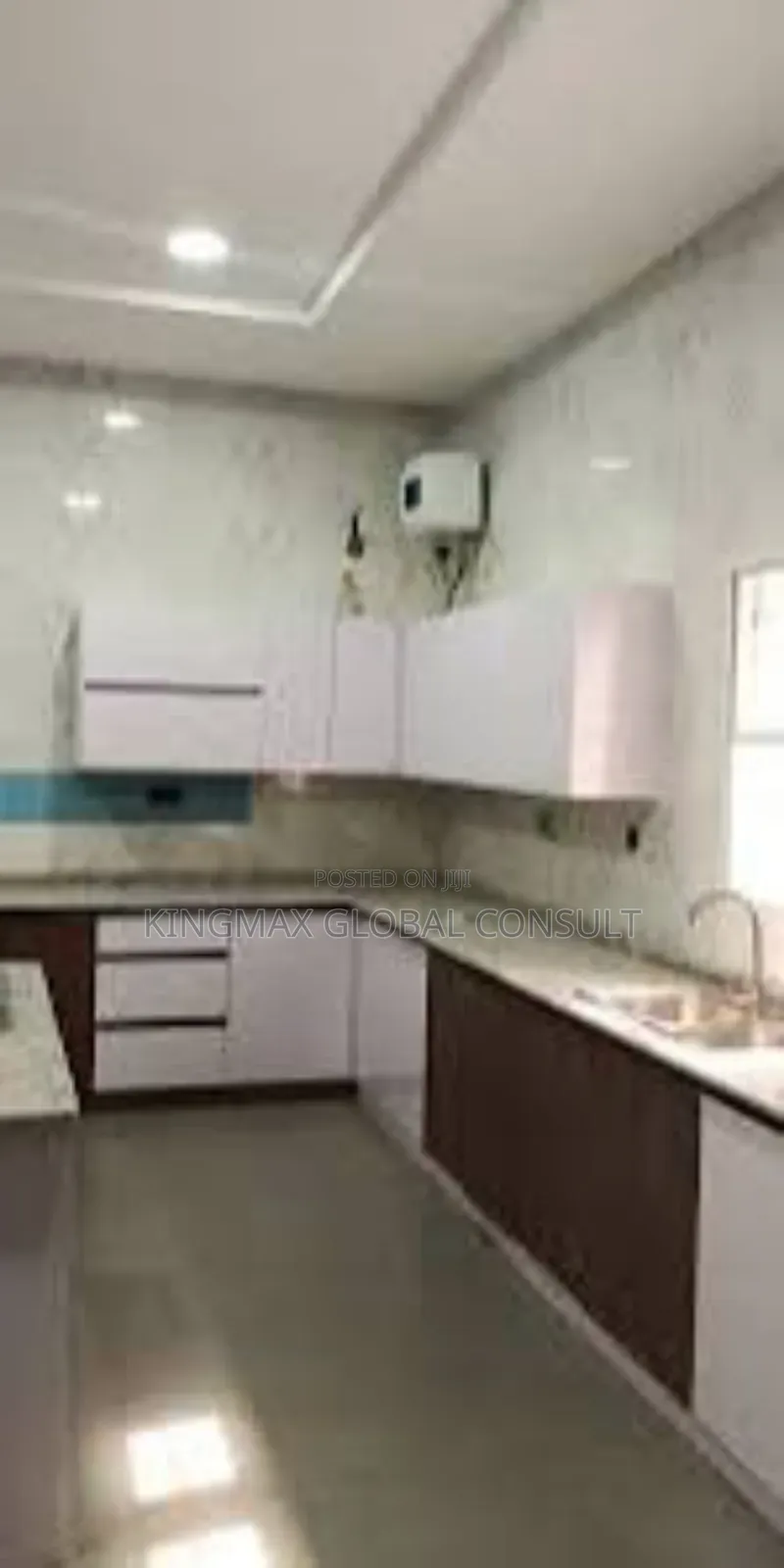4bdrm Duplex in Lifecamp By for sale in Life Camp
