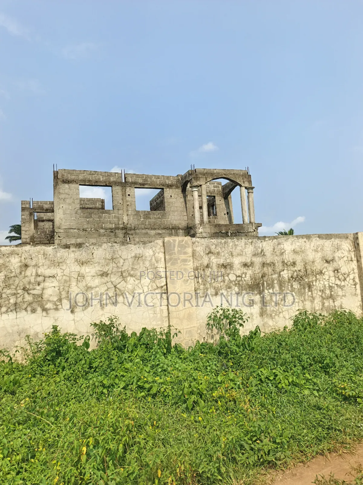 6bdrm Duplex In Ikoga, Badagry / Badagry For Sale in Badagry / Badagry