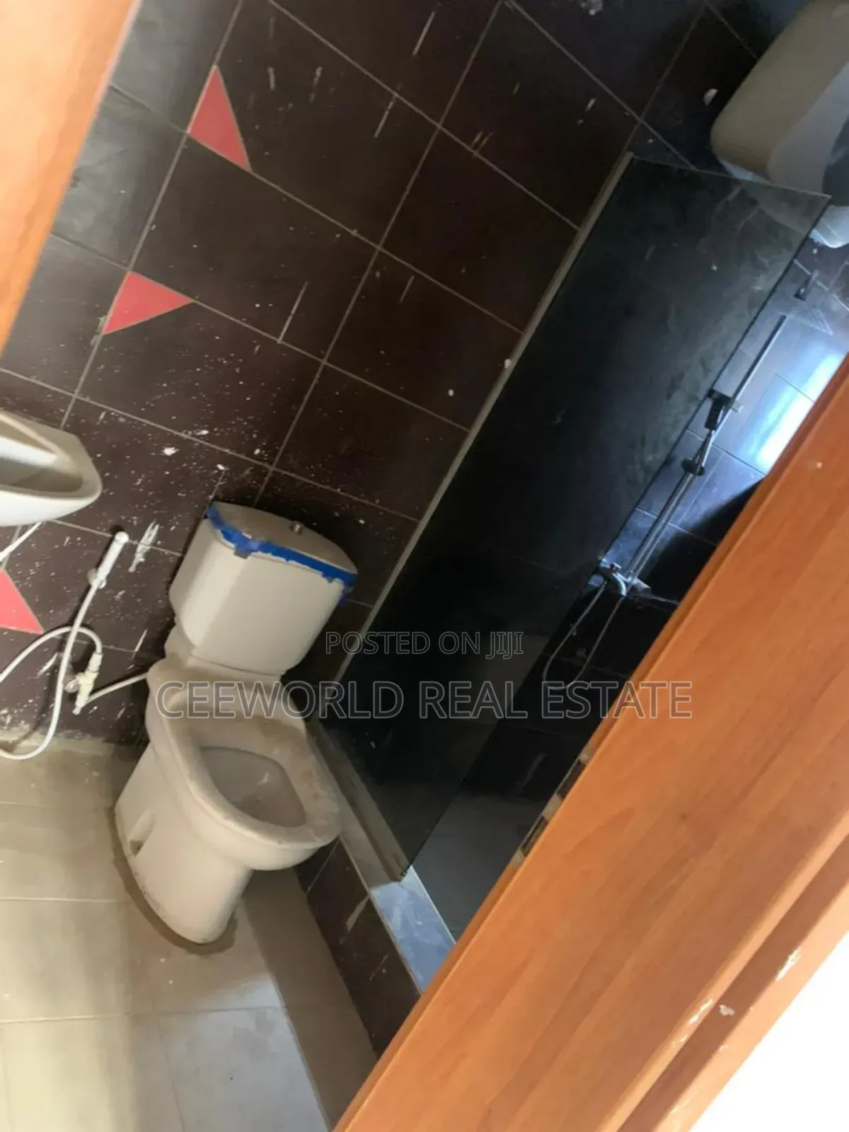 4bdrm Duplex in Liberty Academy, Akala Express for rent in Akala Express