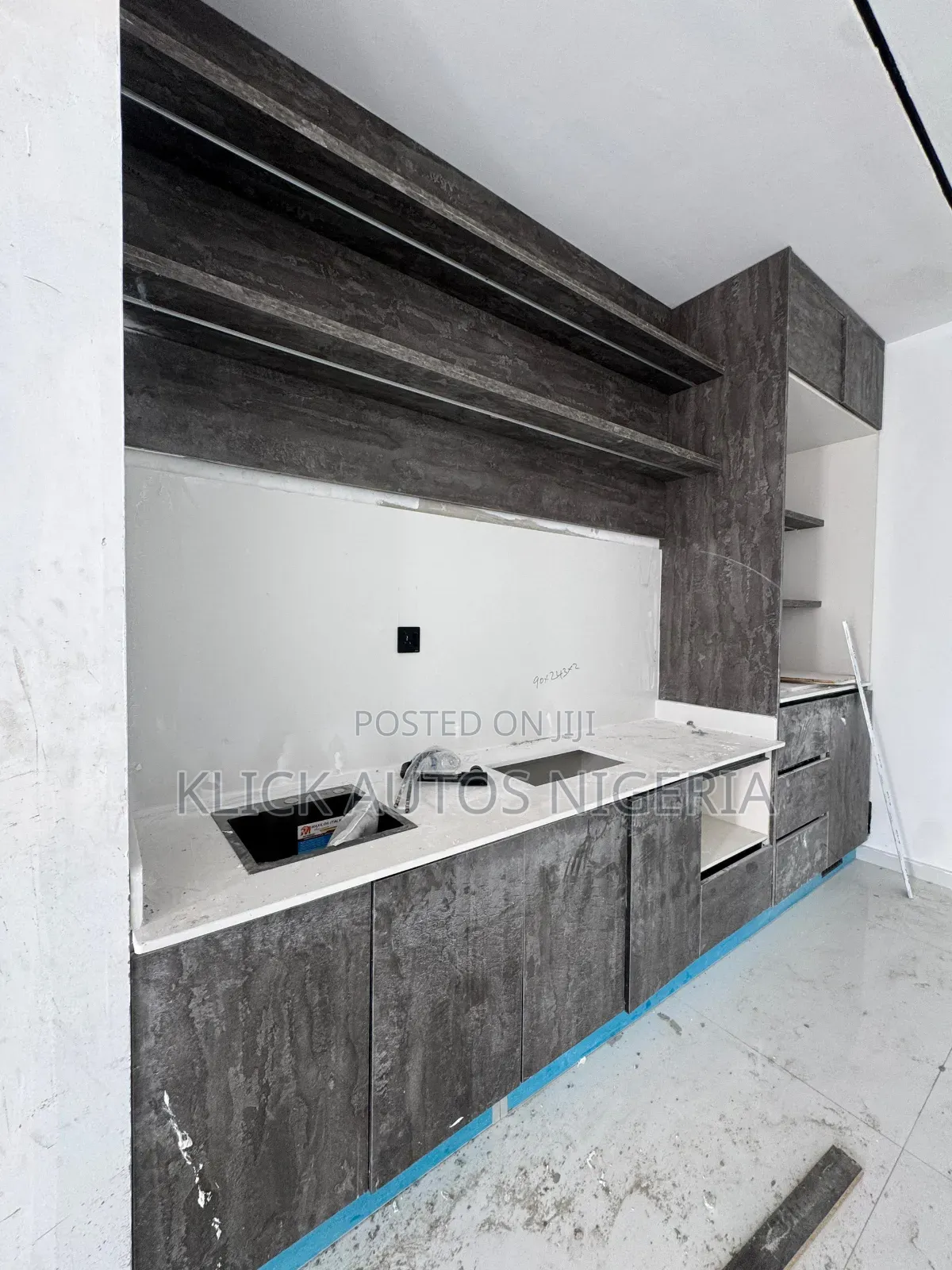 Furnished 5bdrm Duplex in Ikate for sale in Ikate
