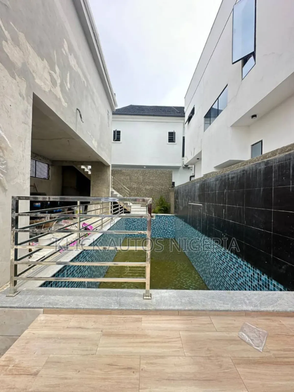 Furnished 4bdrm Duplex in Lekki for sale in Lekki
