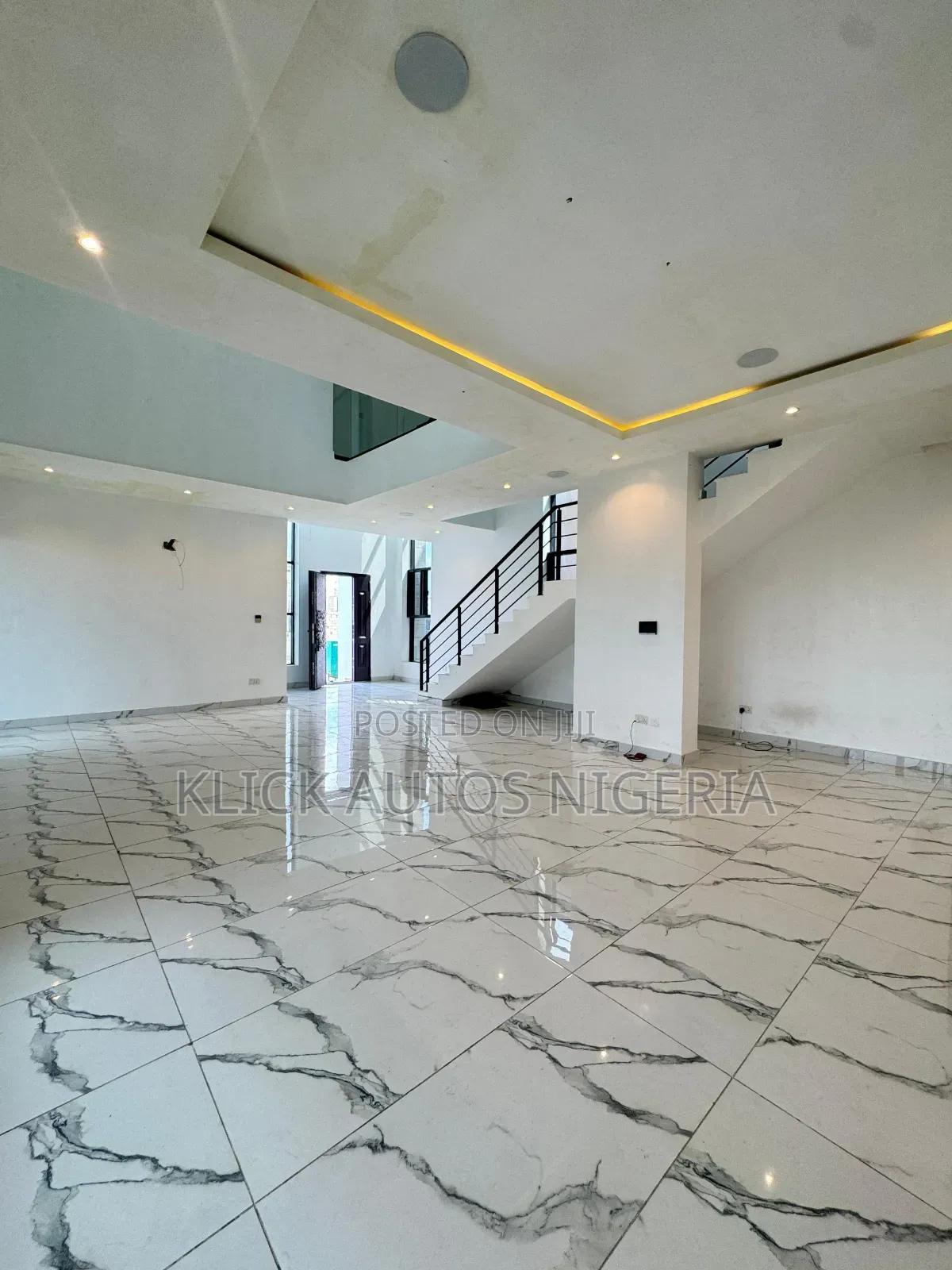 Furnished 5bdrm Duplex in Lekki for sale in Lekki
