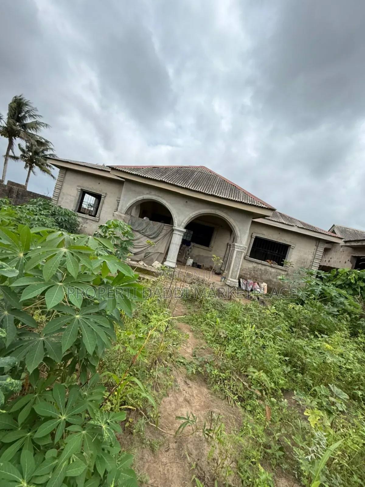 4bdrm Bungalow in Ayobo for sale in Ayobo