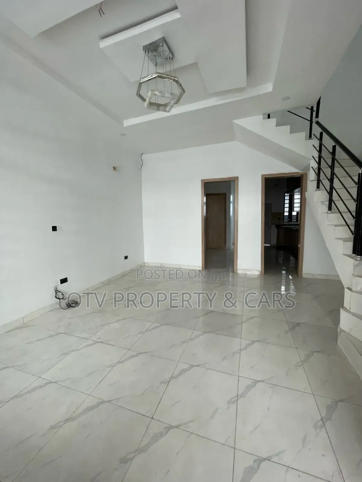 Furnished 3bdrm Townhouse/Terrace in Ikota for sale in Ikota