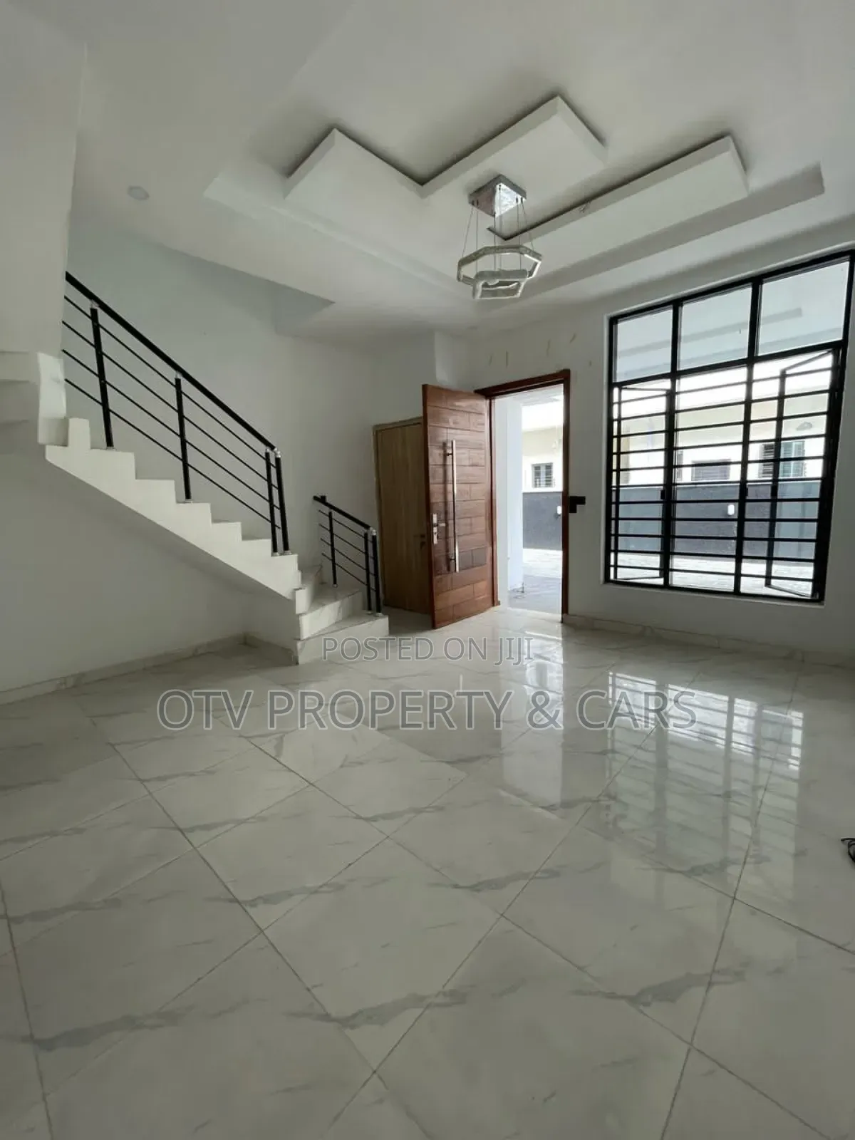 Furnished 3bdrm Townhouse/Terrace in Ikota for sale in Ikota