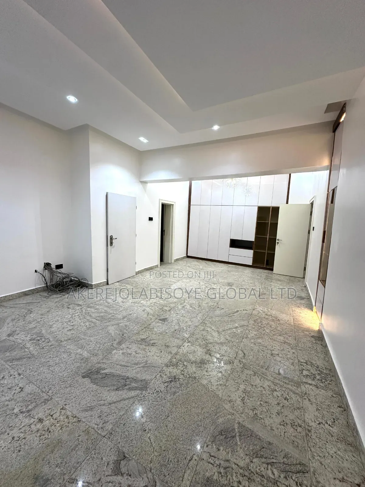 4bdrm Duplex in Gwarinpa Main for sale in Gwarinpa