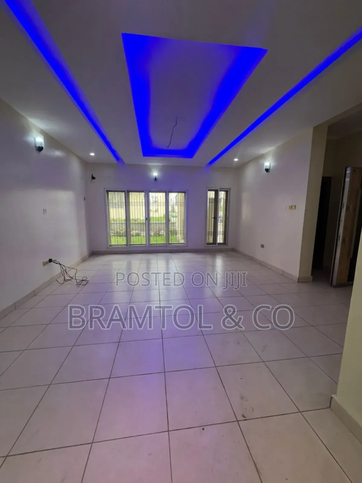 3bdrm Block of Flats in Katampe for rent in Katampe