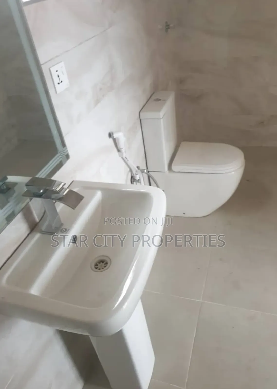 5bdrm Duplex in Magodo Ph 2, GRA Phase 2 Shangisha for rent in GRA Phase 2 Shangisha